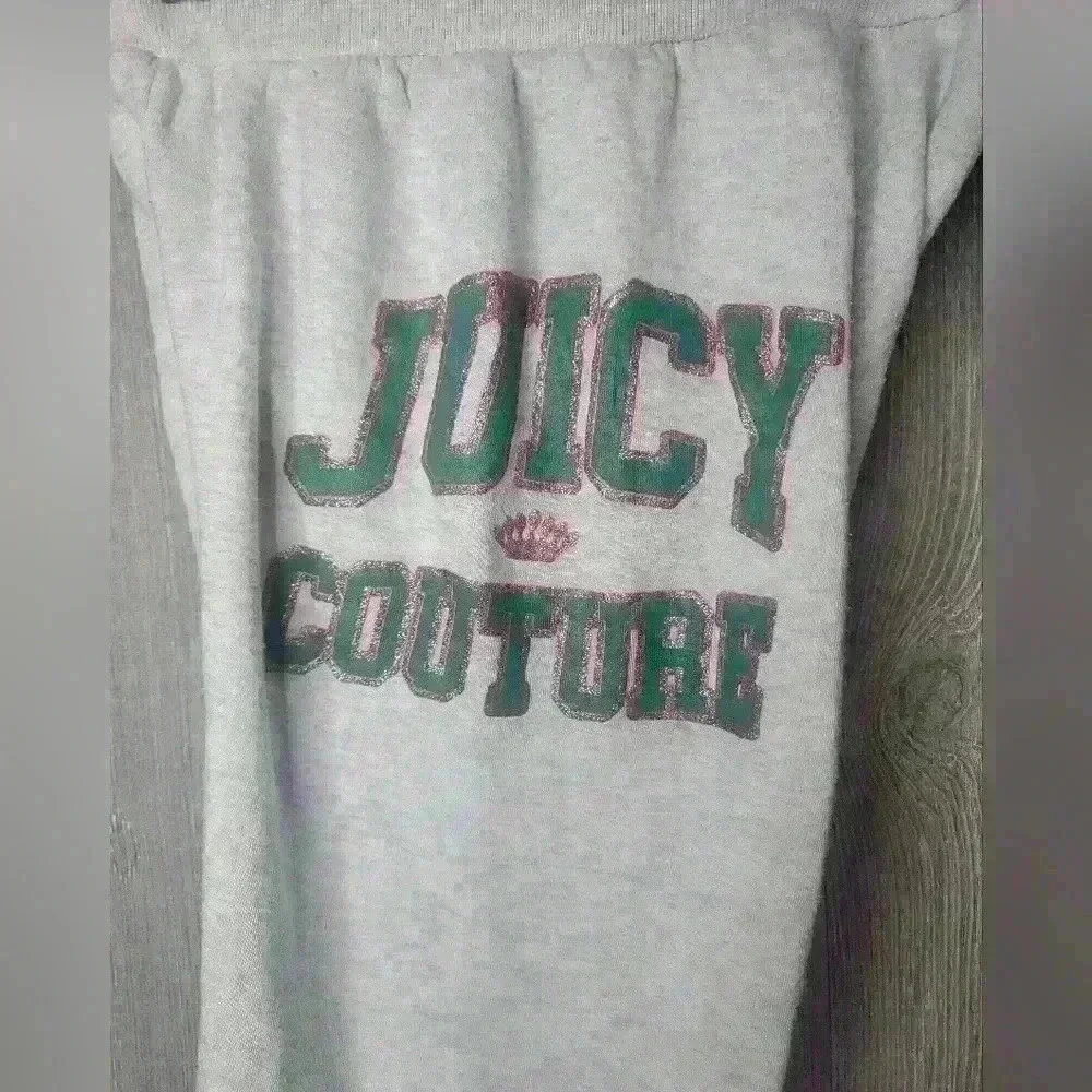 Juicy Couture girls sweat pants. Some‎ wash wear  size XL (16).